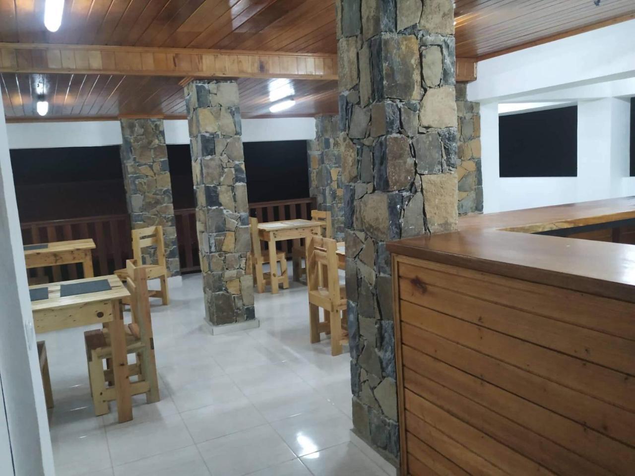 Domus Guesthouse Santana Esterno foto