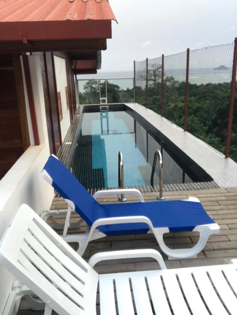 Domus Guesthouse Santana Esterno foto