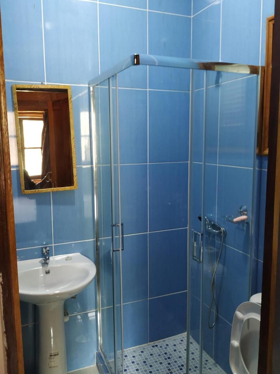Domus Guesthouse Santana Esterno foto